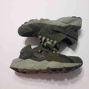 Huarache Nike 2017 Size 5 Youth Gray‎ Sneakers Lace Up Non Slip Shoe